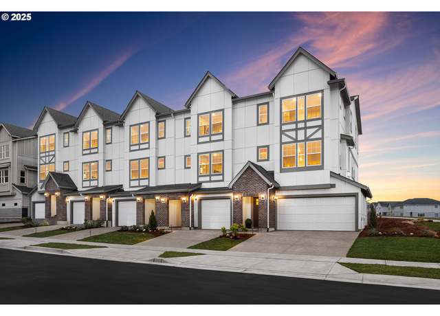Property at 11990 SW 176th Dr, Beaverton, OR 97007, 3 beds, 2.5 baths