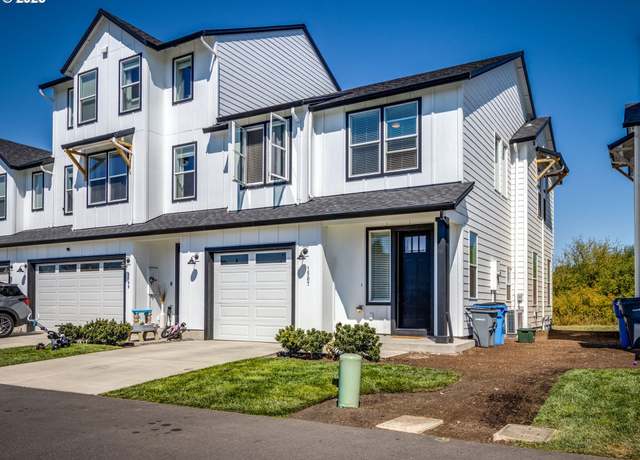 Property at 1501 NW 5th, Battle Ground, WA 98604, 3 beds, 2.5 baths