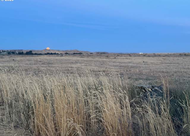 Property at 5n2820-00-02205, Umatilla, OR 97882