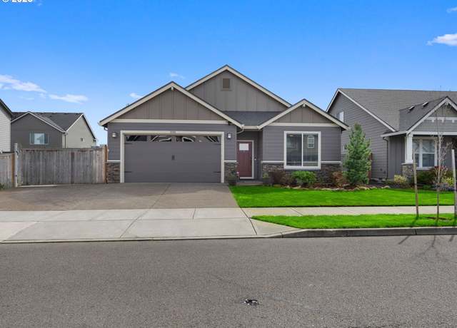 Property at 2285 SE 11th Ave, Canby, OR 97013, 3 beds, 2 baths