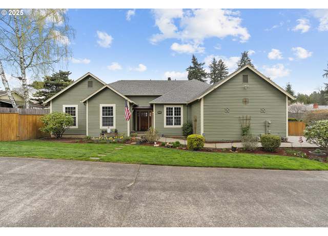 Property at 11534 SE Home Ave, Milwaukie, OR 97222, 3 beds, 2 baths