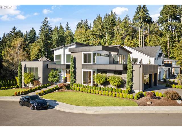 Property at 750 NE Province Ct, Camas, WA 98607, 4 beds, 4.5 baths
