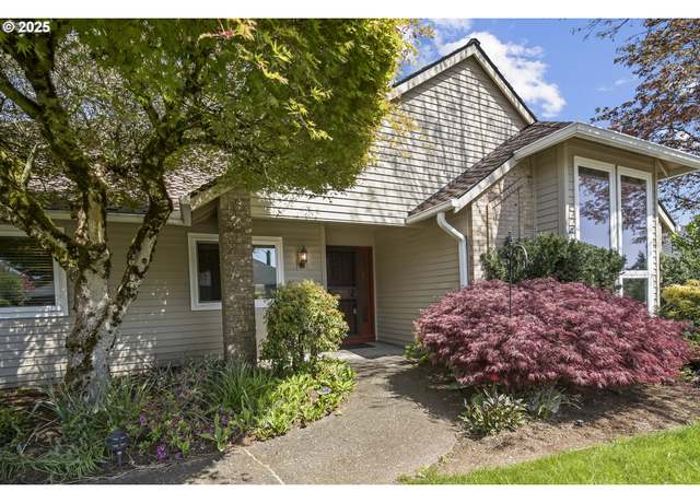 Property at 2011 Conestoga Ln, West Linn, OR 97068, 4 beds, 2 baths