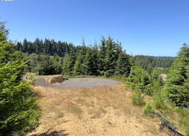 Property at 2293 Forest Hills Dr #35, Coos Bay, OR 97420