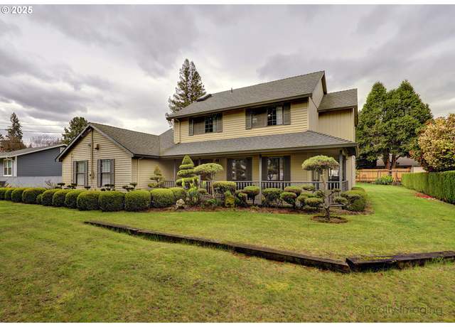 Property at 1647 NE 155th Ave, Portland, OR 97230, 4 beds, 2.5 baths
