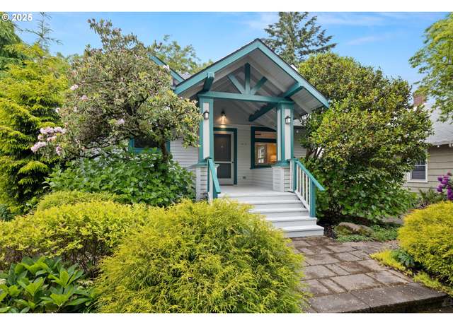 Property at 4619 SE 44th Ave, Portland, OR 97206, 4 beds, 2 baths