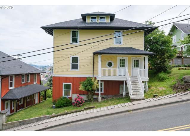 Property at 640 8th St, Astoria, OR 97103, 6 beds, 3 baths