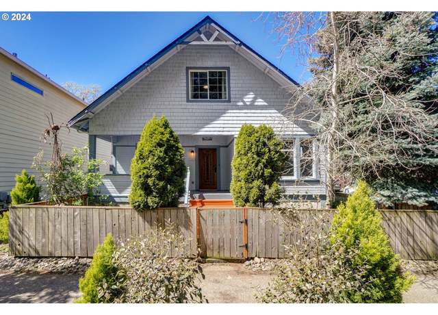 Photo of 5807 SE 72nd Ave, Portland, OR 97206