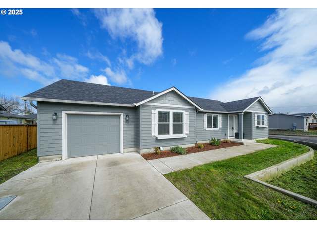 Property at 463 35th St, Springfield, OR 97478, 3 beds, 2 baths