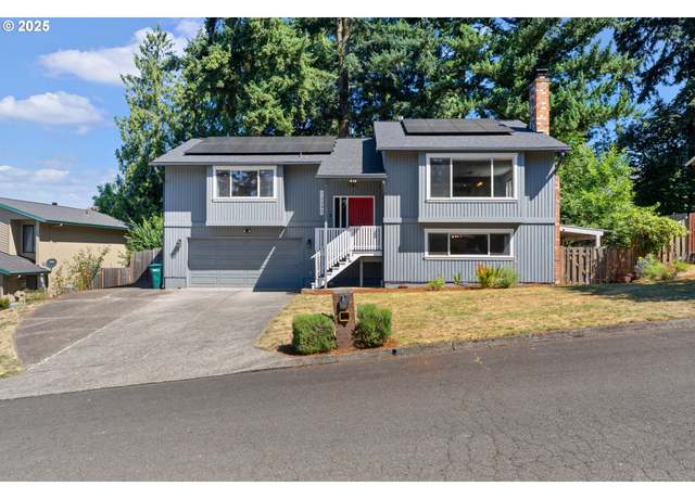 Property at 12245 SE Quietwoods St, Happy Valley, OR 97086, 4 beds, 3 baths