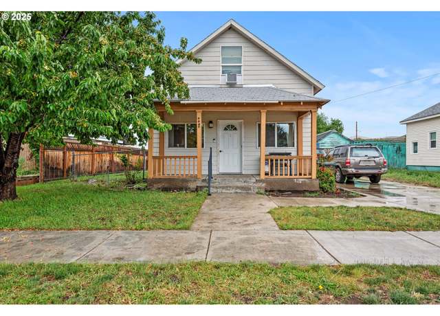 Property at 2030 Cherry St, Baker City, OR 97814, 3 beds, 1 bath