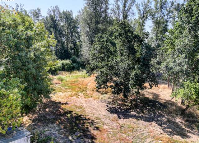 Property at 11600 S Emerson Rd, Canby, OR 97013