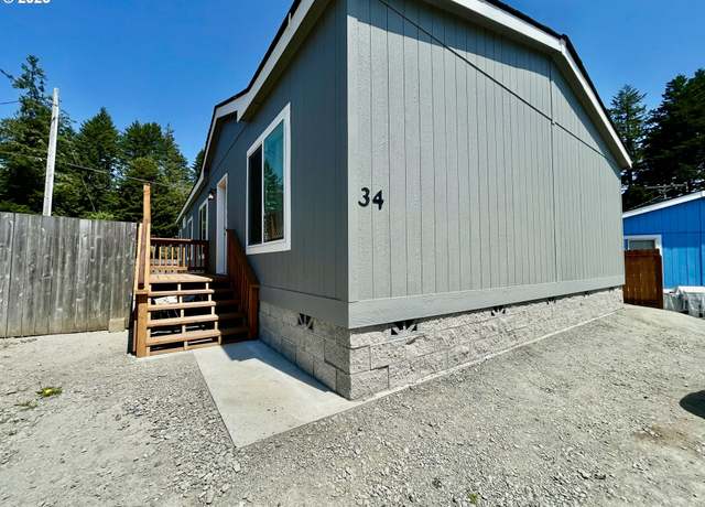 Property at 96465 Coverdell #34, Brookings, OR 97415, 3 beds, 2 baths