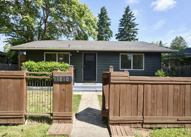 Property at 1818 E 32nd St, Vancouver, WA 98663, 3 beds, 2 baths