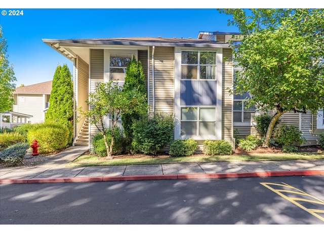 Property at 4744 W Powell Blvd Unit K227, Gresham, OR 97030, 3 beds, 2 baths