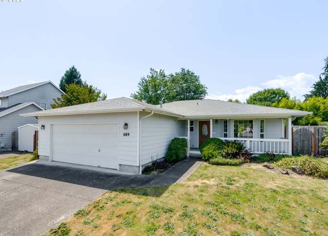 Property at 689 SW Filbert St, Mcminnville, OR 97128, 3 beds, 2 baths
