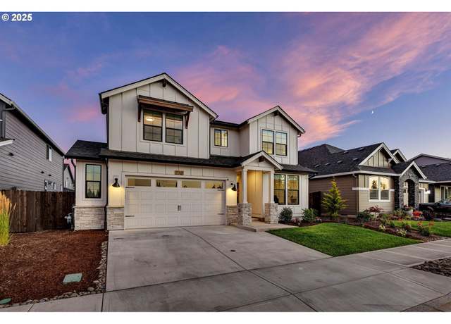 Property at 729 SE 35th St, Battle Ground, WA 98604, 5 beds, 2.5 baths