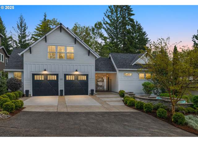 Property at 3184 SW 73rd Ave, Portland, OR 97225, 4 beds, 4 baths