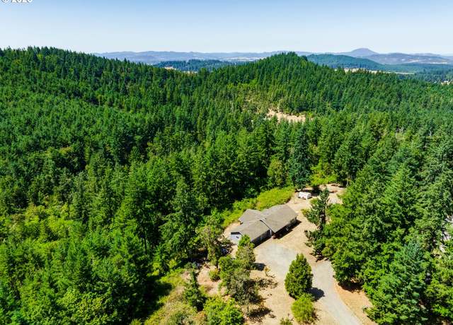 Property at 83944 Spring Hill Ln, Pleasant Hill, OR 97455, 4 beds, 2 baths
