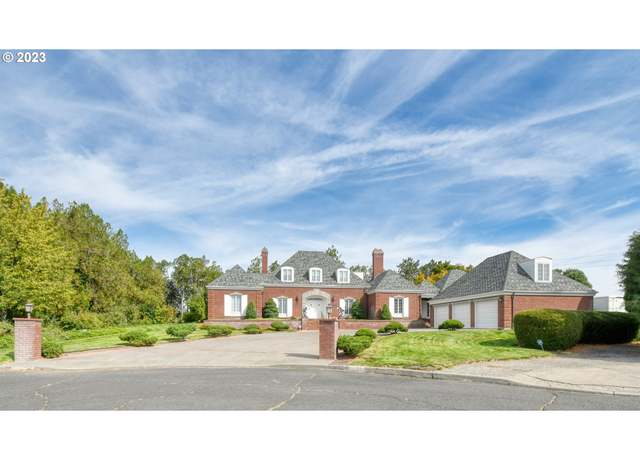 Property at 1092 Skyline Dr, Pendleton, OR 97801, 5 beds, 5 baths