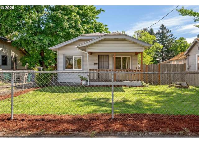 Property at 9757 N Lombard St, Portland, OR 97203, 2 beds, 1 bath