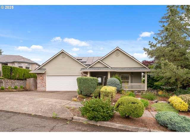 Property at 15745 SE Bybee Dr, Portland, OR 97236, 3 beds, 2.5 baths