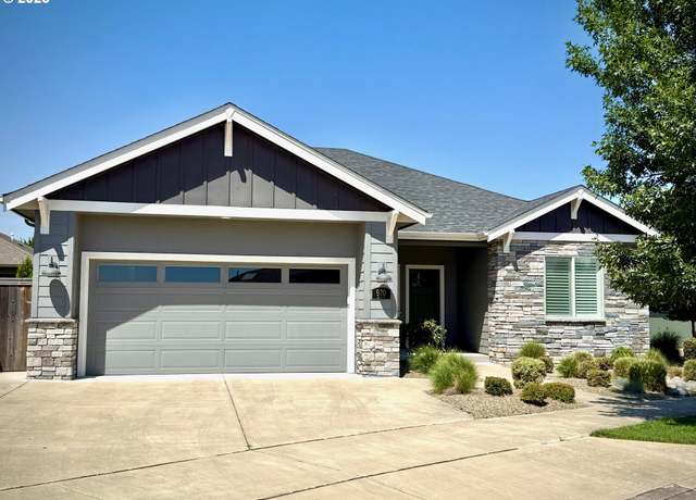 Property at 970 Lupine St, Springfield, OR 97477, 3 beds, 2 baths