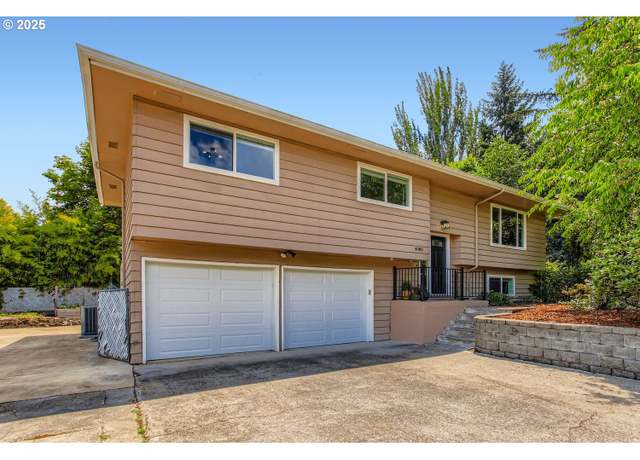 Property at 4080 SW 196th Ave, Beaverton, OR 97078, 3 beds, 2.5 baths