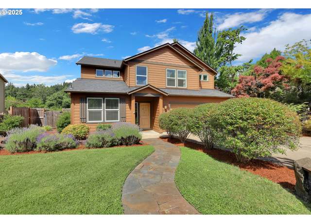 Property at 2664 Augusta St, Eugene, OR 97403, 4 beds, 2.5 baths