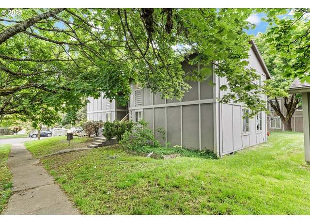 Property at 9750 SW Lookout Ter, Beaverton, OR 97008, 9 beds, 5 baths