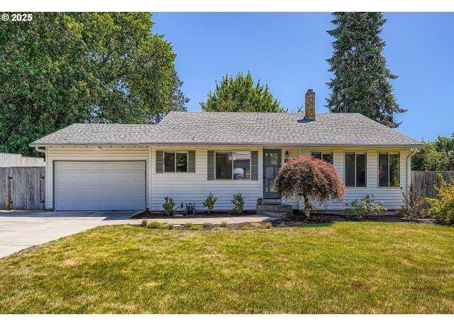 Property at 4705 NE 49th St, Vancouver, WA 98661, 4 beds, 3 baths