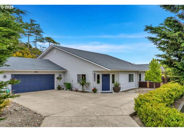 Property at 3275 Redwood Loop, Florence, OR 97439, 3 beds, 2 baths