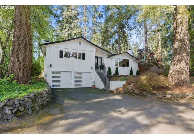 Property at 3802 Southshore Blvd, Lake Oswego, OR 97035, 4 beds, 3 baths