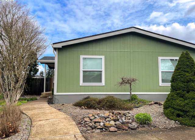 Property at 1313 Bramblewood Ln, Eugene, OR 97404, 3 beds, 2 baths