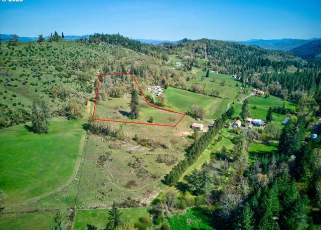 Property at 2119 San Souci Dr, Roseburg, OR 97471