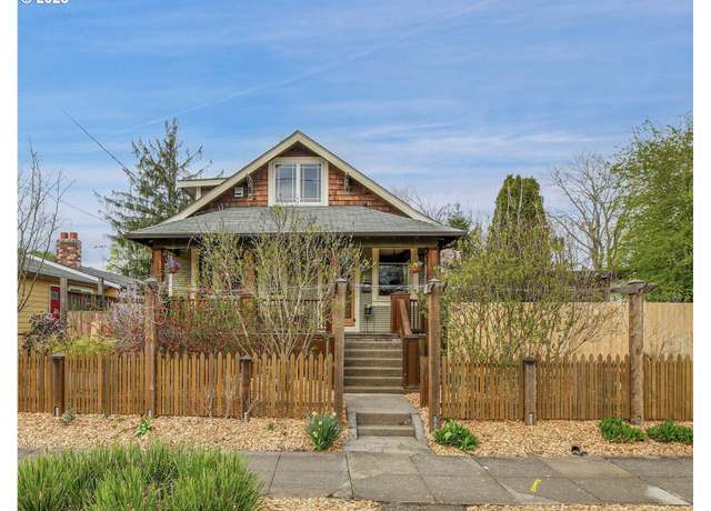 Property at 5735 SE Woodstock Blvd, Portland, OR 97206, 4 beds, 3 baths