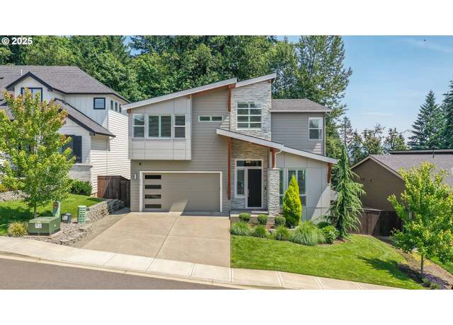 Property at 634 NE Province Ct, Camas, WA 98607, 5 beds, 3 baths