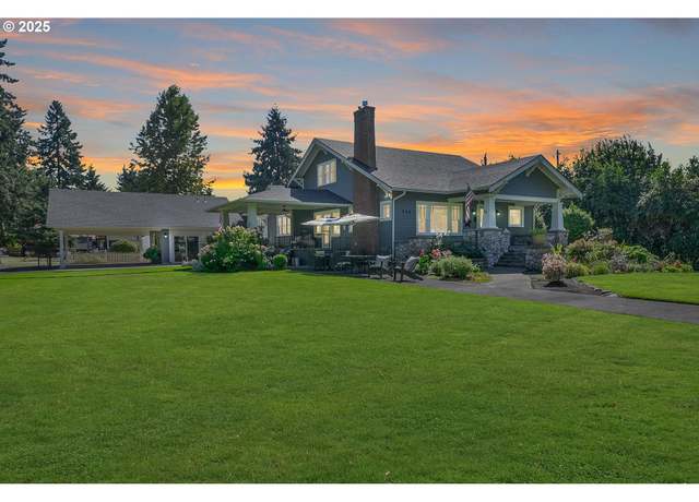 Property at 850 Beacon Dr, Eugene, OR 97404, 5 beds, 3 baths
