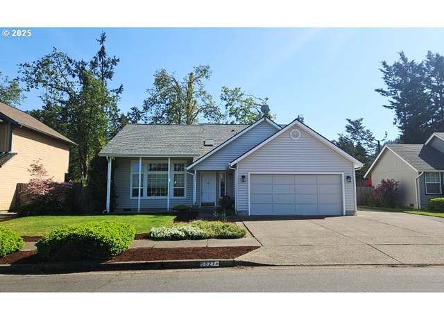 Property at 6827 D St, Springfield, OR 97478, 3 beds, 2.5 baths