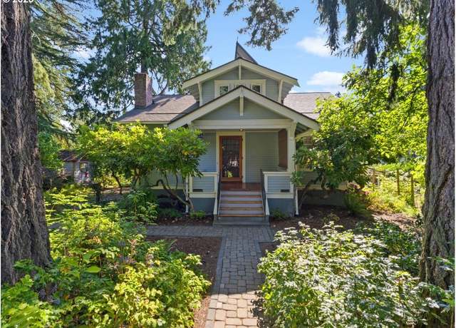 Property at 14210 SE Parmenter Dr, Milwaukie, OR 97267, 3 beds, 1.5 baths