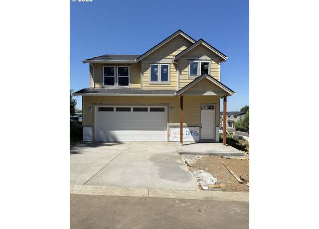 Property at 13945 SE Piper Cub Way, Milwaukie, OR 97267, 3 beds, 2.5 baths