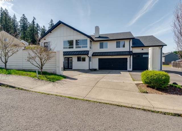 Property at 14391 SE 118th Dr, Clackamas, OR 97015, 6 beds, 6 baths