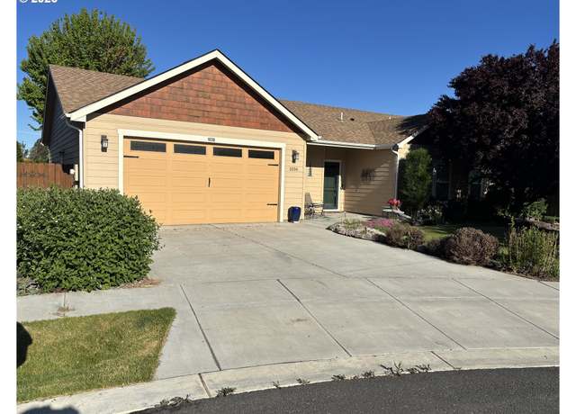 Property at 1036 SW Olive Ct, Hermiston, OR 97838, 3 beds, 2 baths