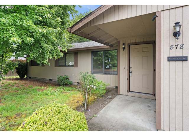Property at 878 NE Thomas Ct, Hillsboro, OR 97124, 3 beds, 2 baths