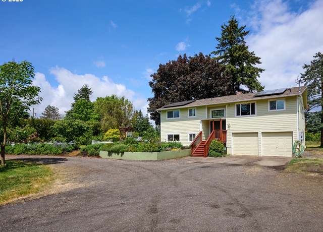 Property at 13601 S Union Hall Rd, Canby, OR 97013, 4 beds, 3 baths