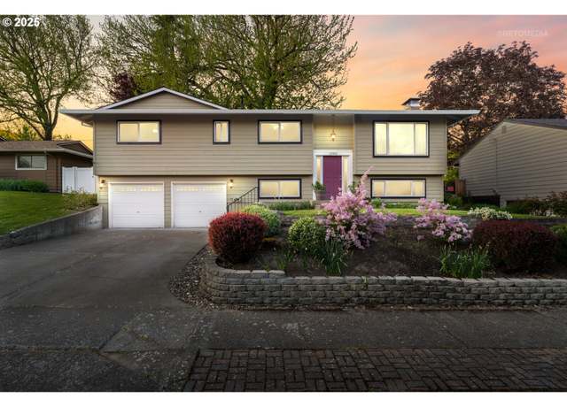 Property at 11955 SW Blakeney St, Beaverton, OR 97008, 4 beds, 2 baths