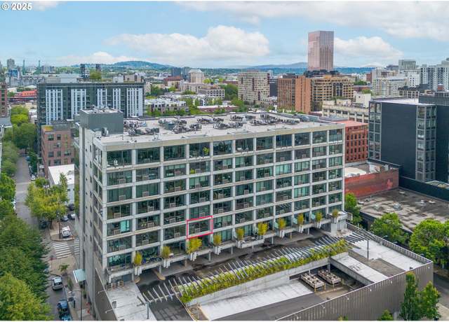 Property at 1410 NW Kearney St #614, Portland, OR 97209, 1 bed, 1 bath