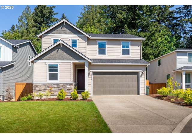 Property at 1198 N Sycamore St, Canby, OR 97013, 4 beds, 3 baths