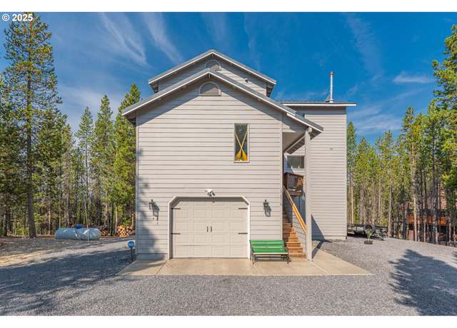 Property at 142016 Blue Sky Way, Crescent Lake, OR 97733, 4 beds, 2.5 baths