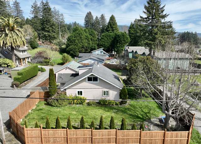 Property at 808 Pioneer Rd, Brookings, OR 97415, 4 beds, 2 baths